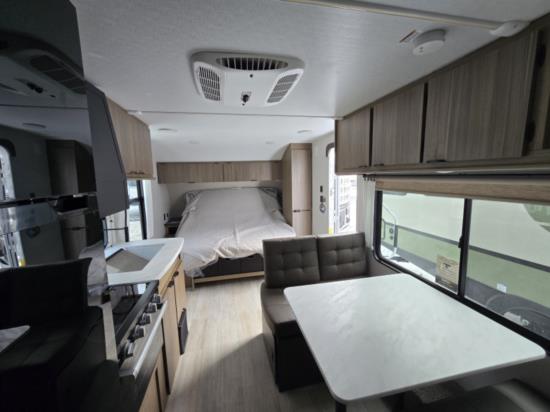 Cruise Lite Travel Trailer