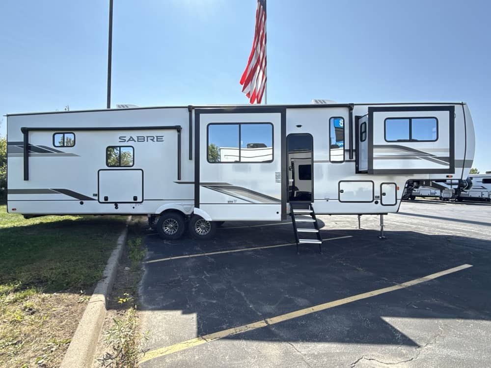 Forest River Sabre Luxury